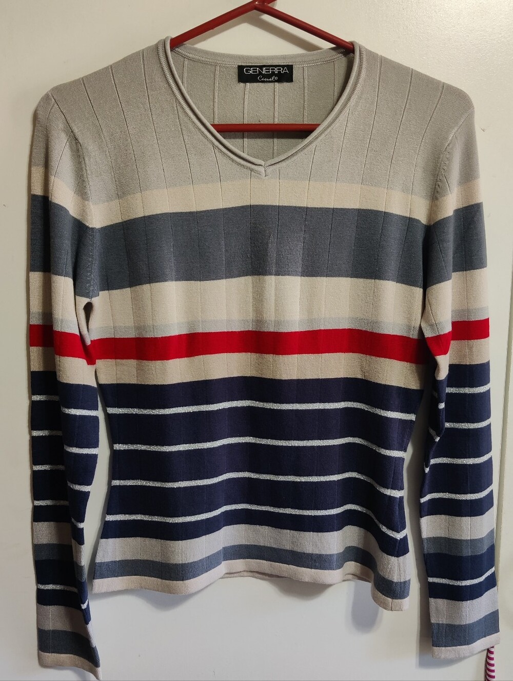 Generra Striped V-Neck Top. NWOT
